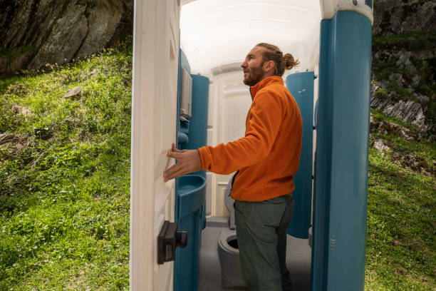 Best Emergency porta potty rental  in Edgewood, WA