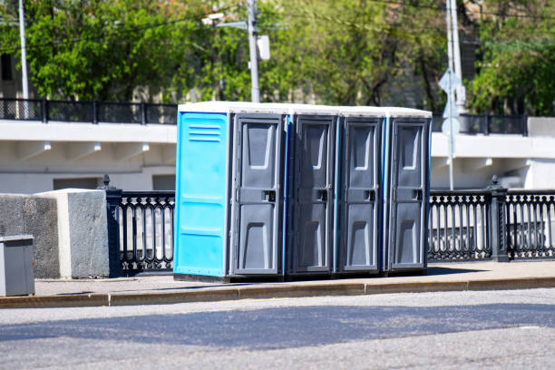 Best Portable toilet rental cost  in Edgewood, WA